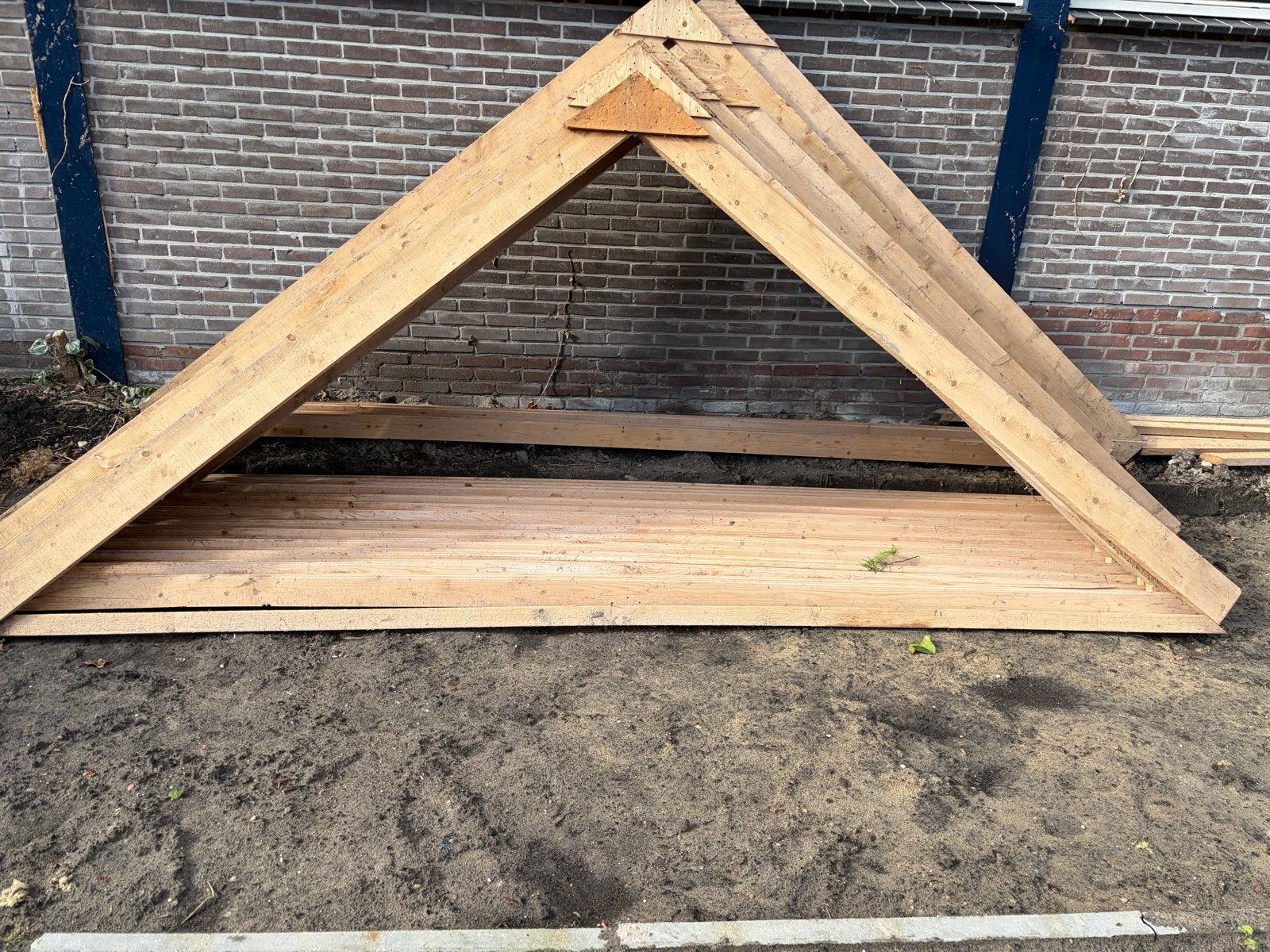 Houten spanten voor overkapping of schuur, 15 stuks, Gebruikt, Ophalen of Verzenden, Balk, Overige houtsoorten