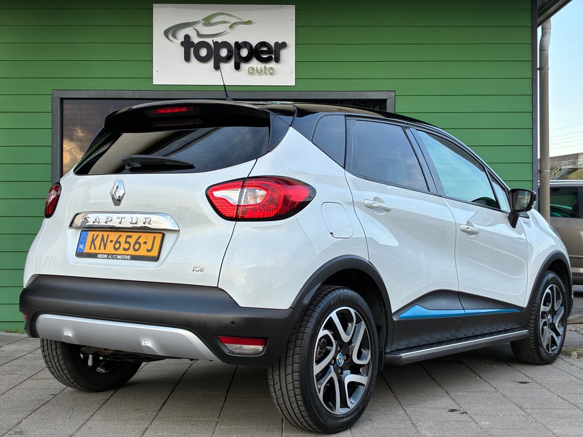 Renault Captur 1.2 TCe Wave|2e Eigenaar|Camera|Navigatie|Cru, Auto's, Voorwielaandrijving, Dealer onderhouden, Gebruikt, Wit