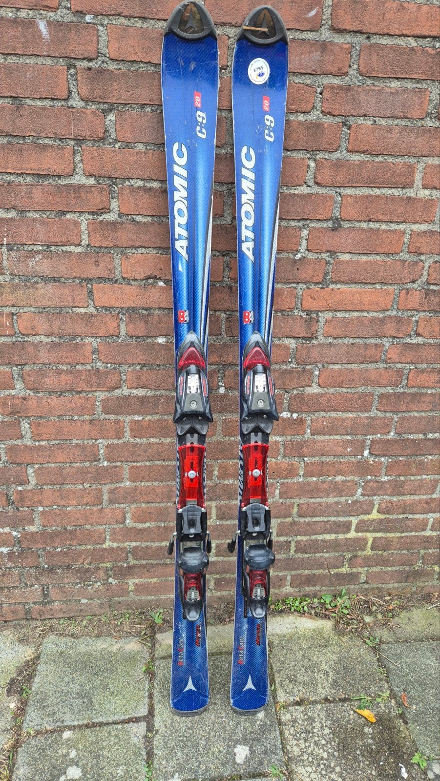 Atomic C-9 20 Ski's met Wedze stokken, Sport en Fitness, Gebruikt, 100 tot 140 cm, Ophalen of Verzenden, Atomic