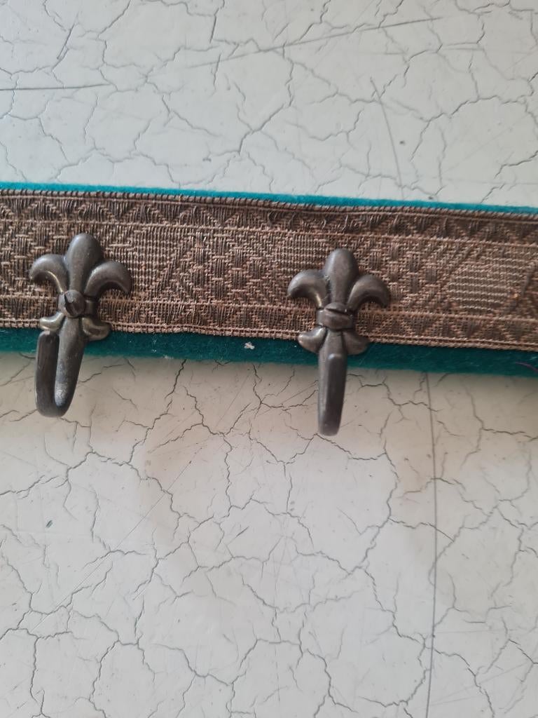 Vintage kapstokje, sierraden rekje met koperen haken, Ophalen of Verzenden