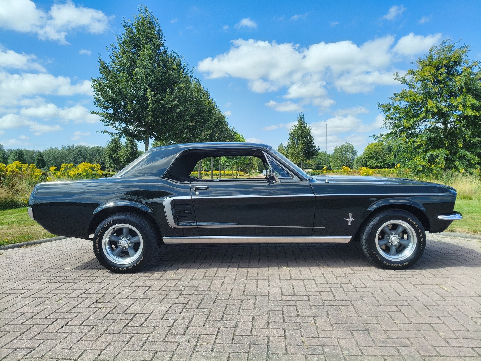 Ford Mustang HARDTOP 289 V8 COUPE C CODE! NL KENTEKEN, Auto's, Automaat, 5000 cc, Zwart, Origineel Nederlands