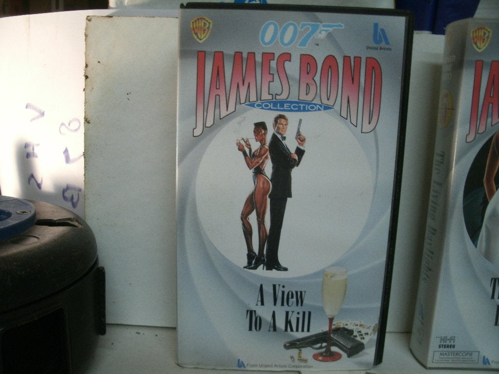 vhs 185b a view to a kill, Vanaf 16 jaar, Ophalen of Verzenden, Zo goed als nieuw, Actie en Avontuur