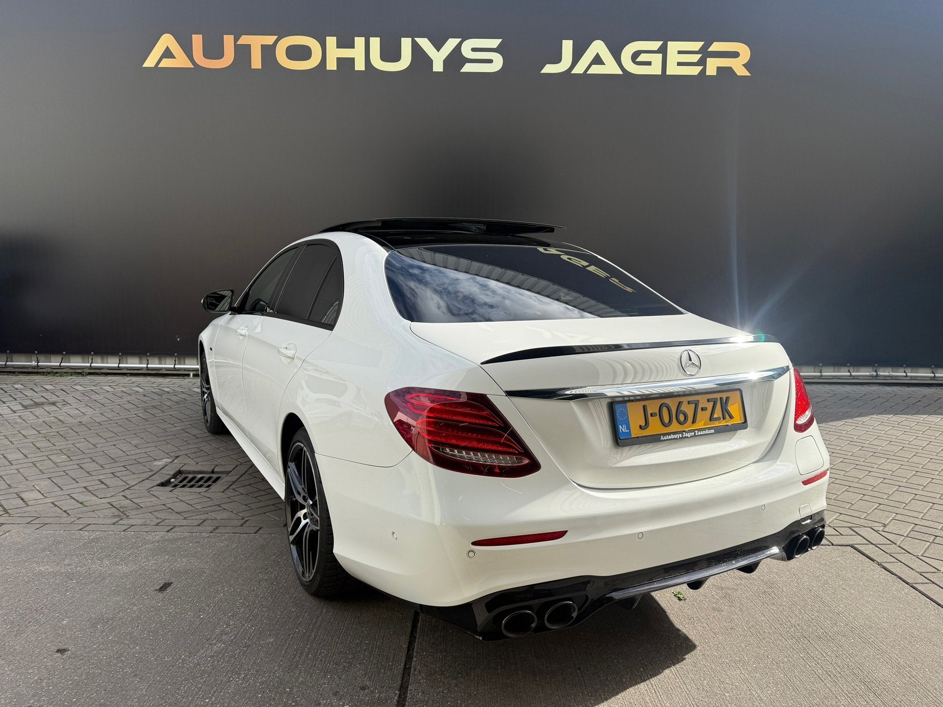 Mercedes-Benz E-klasse 350 e Business Solution AMG Pano Trek, Automaat, Achterwielaandrijving, Gebruikt, Leder en Stof