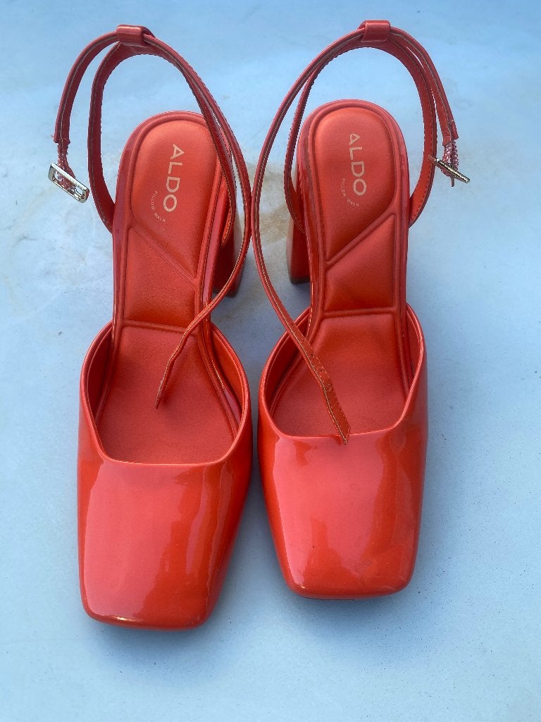 Oranje lakschoenen hoge hak mt 40, Oranje, Ophalen of Verzenden, Zo goed als nieuw, Schoenen met hoge hakken