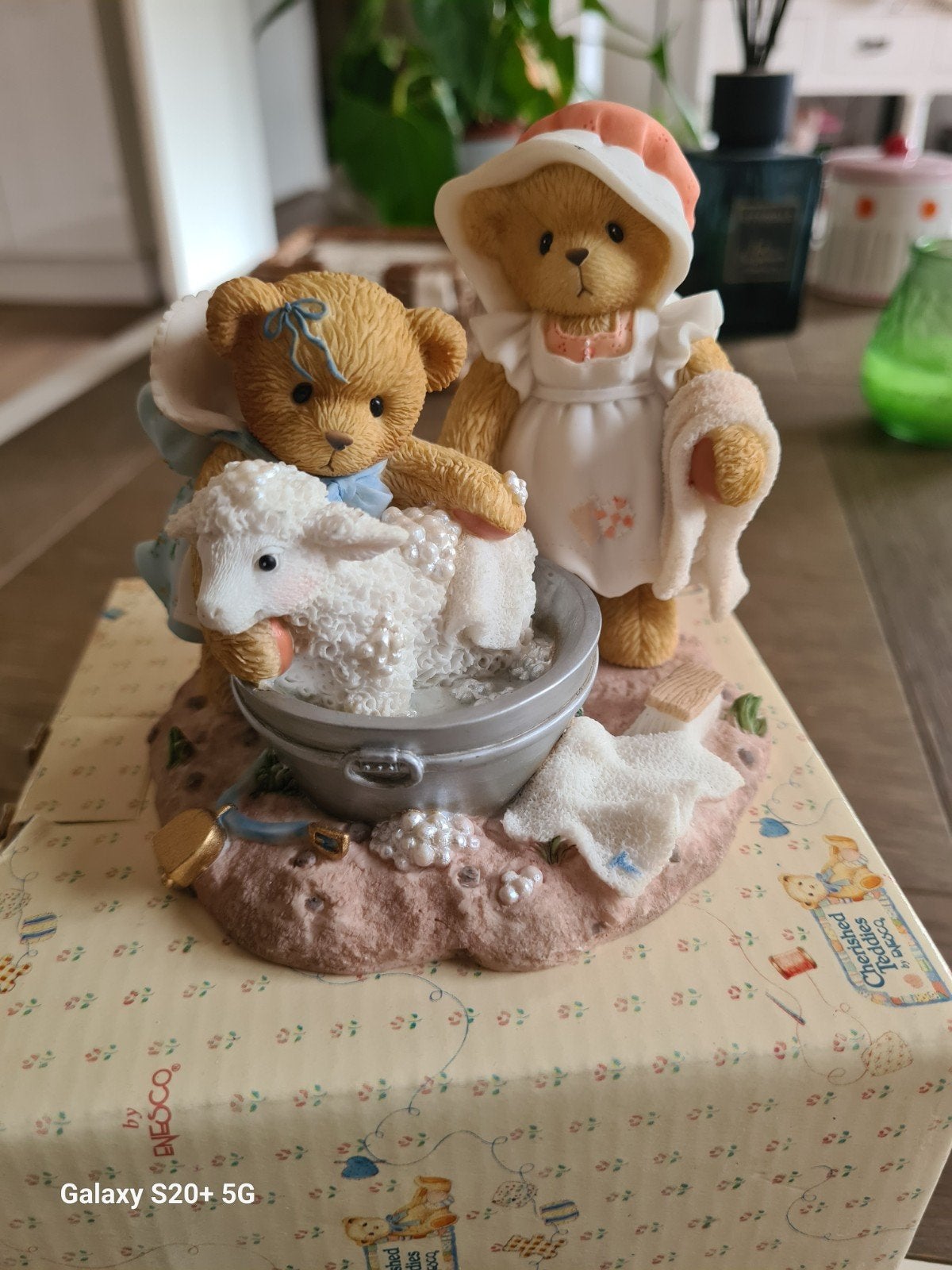 Cherished Teddies beeldje: Ewe Are The Most Wonderful Friend, Ophalen of Verzenden, Zo goed als nieuw, Beeldje, Cherished Teddies