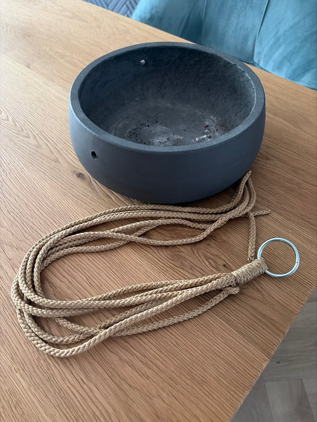 Betonnen hangpot met touw - Modern en stijlvol, Tuin en Terras, Gebruikt, Minder dan 30 cm, Minder dan 60 cm, Rond