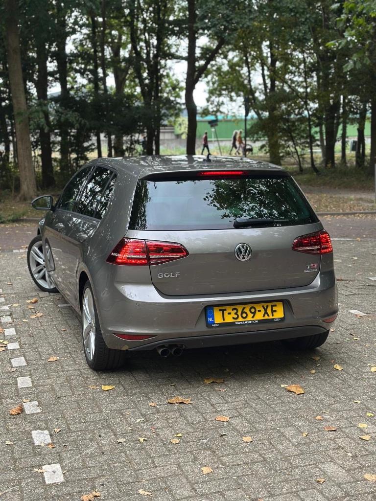 Volkswagen Golf 1.4 TSI 103KW 140 PK DSG 2014 Grijs, Auto's, 4 cilinders, Leder, 1395 cc, 650 kg