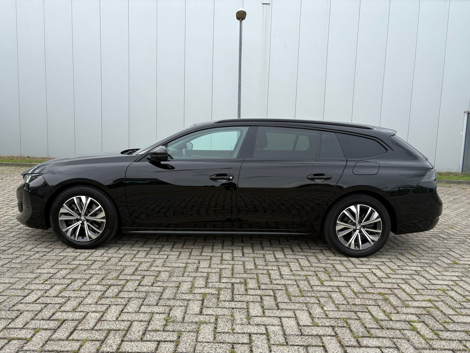 Peugeot 508 SW 1.6 HYbrid Allure Automaat , Camera rondom, H, 745 kg, Gebruikt, Euro 6, 4 cilinders