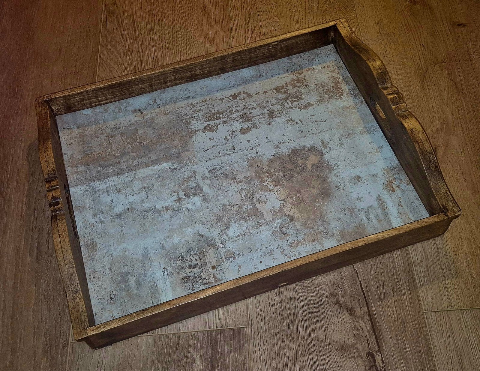 Dienblad hout met handvatten en bewerkte rand, Ophalen