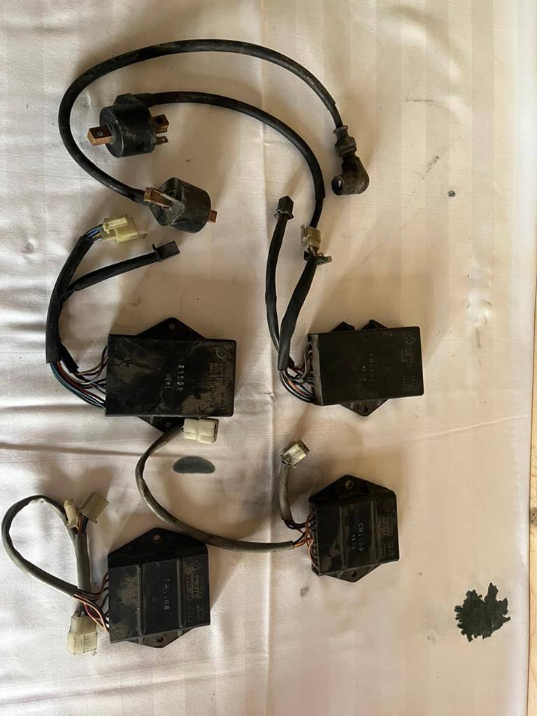 Suzuki rgv 250 bobine,cdi, powervalve control unit, Ophalen of Verzenden, Gebruikt