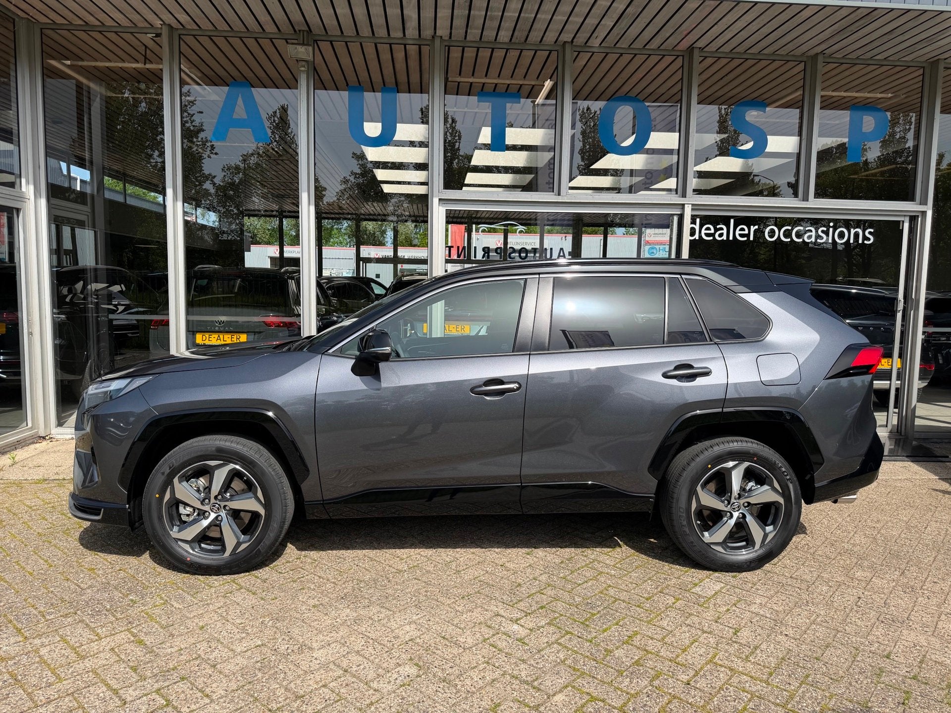 Toyota RAV4 2.5 Plug-in Hybrid AWD 300 Dynamic 306 PK DIREKT, Automaat, Gebruikt, Zwart, 4 cilinders
