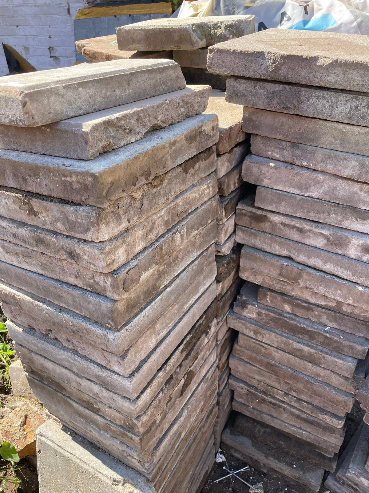 Gratis betontegels 30x30, Ophalen, Gebruikt, Beton, Terrastegels