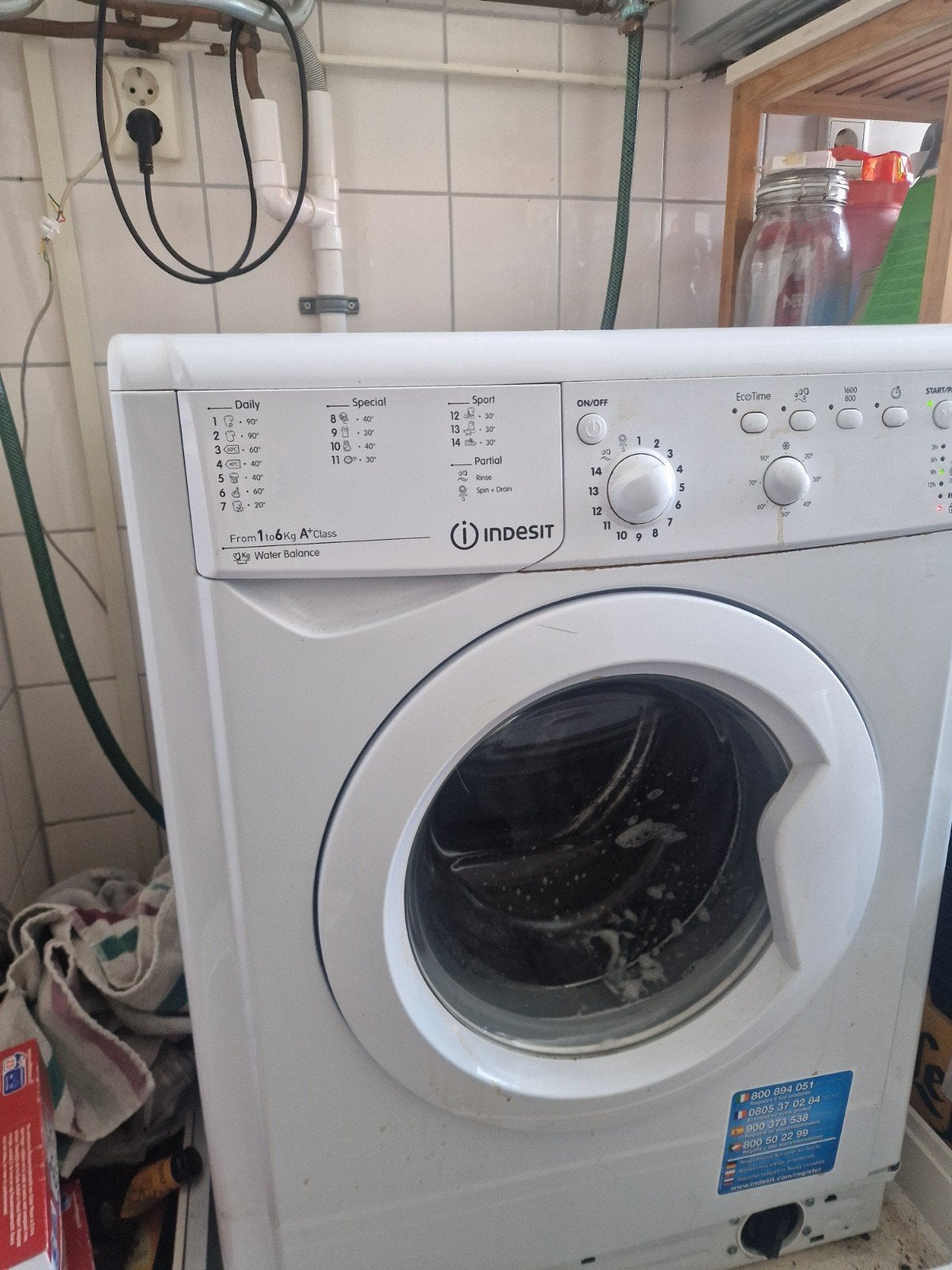 Indesit Wasmachine - Ophalen vanaf 12 juni, Witgoed en Apparatuur, Wasmachines, Ophalen, 4 tot 6 kg, 85 tot 90 cm, Minder dan 1200 toeren