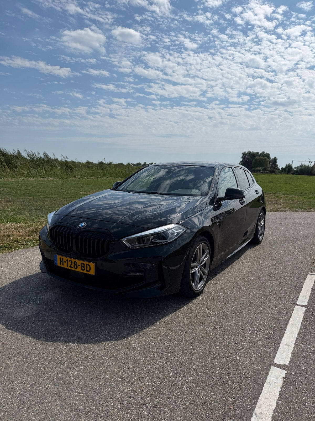 BMW 1-Serie 118i 140pk Aut 2020 Zwart, Auto's, Leder en Stof, Zwart, Origineel Nederlands, Particulier