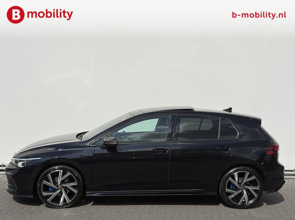 Volkswagen Golf 1.5 eTSI R-Line Panoramadak Achteruitrijcame, 4 cilinders, 150 pk, Alcantara, Zwart