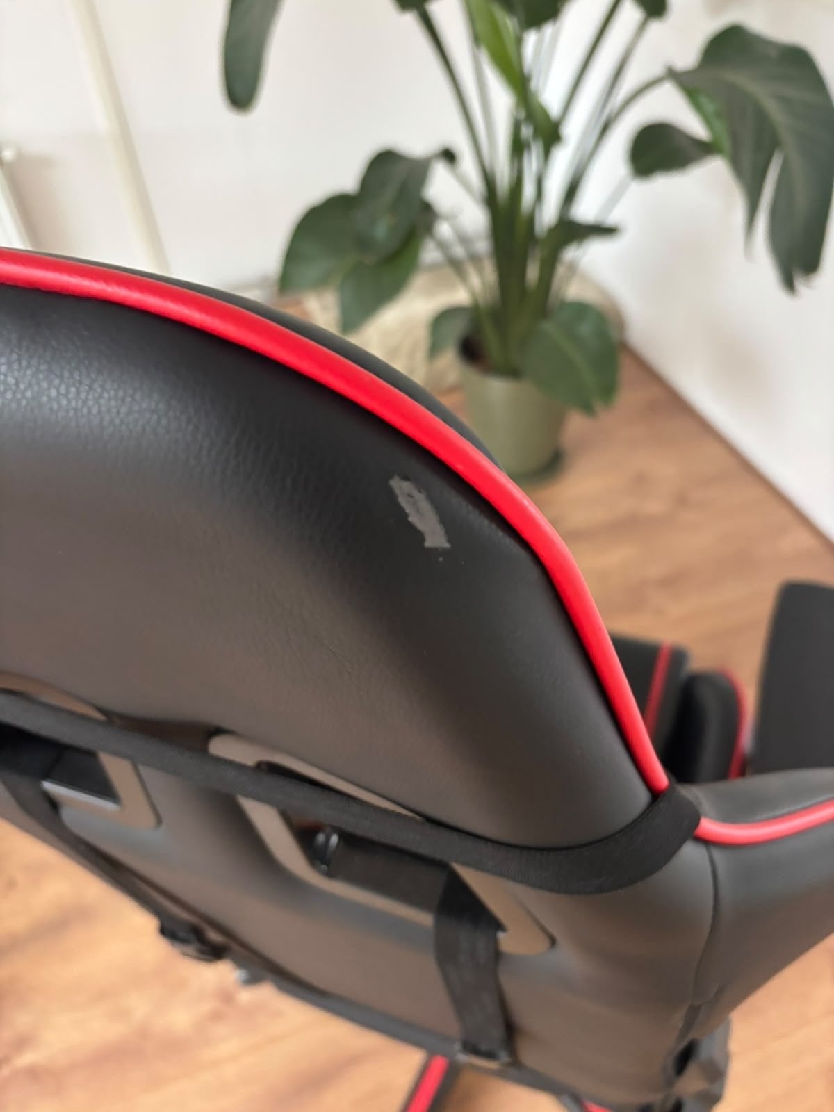 Foto 4 van DXRacer Gaming Bureaustoel - Zwart/Rood