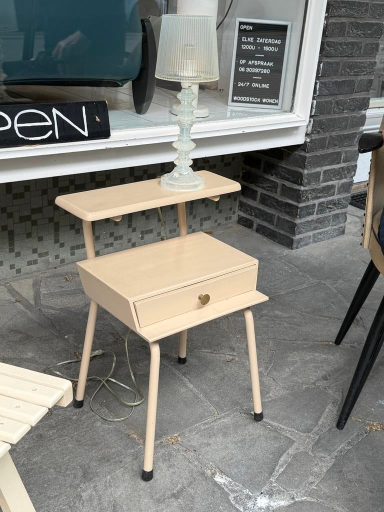 Vintage Wim Rietveld voor Auping jaren 50 nachtkastje, Huis en Inrichting, Slaapkamer | Nachtkastjes, Ophalen, Gebruikt, Minder dan 45 cm