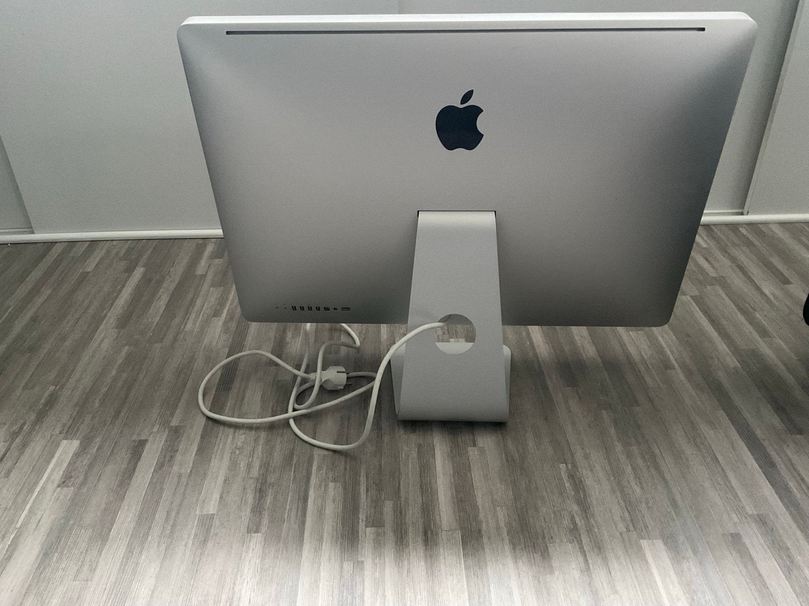 iMac 21,5 inch (medio 2010) - Goede staat, Computers en Software, Apple Desktops, Gebruikt, HDD, IMac, Ophalen of Verzenden