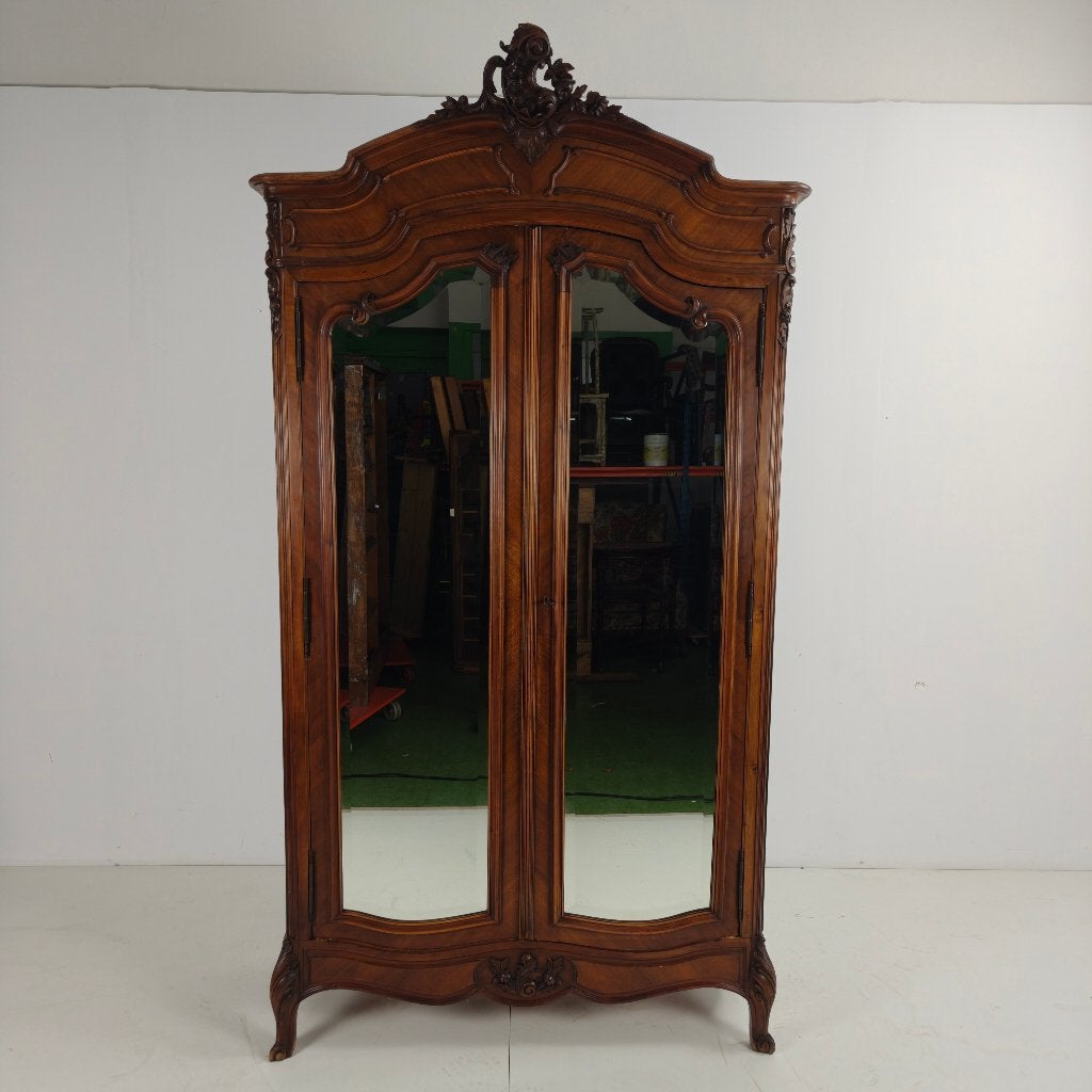 Franse kast Louis XV-stijl gesneden hout, spiegels in deuren, Antiek en Kunst, Ophalen of Verzenden