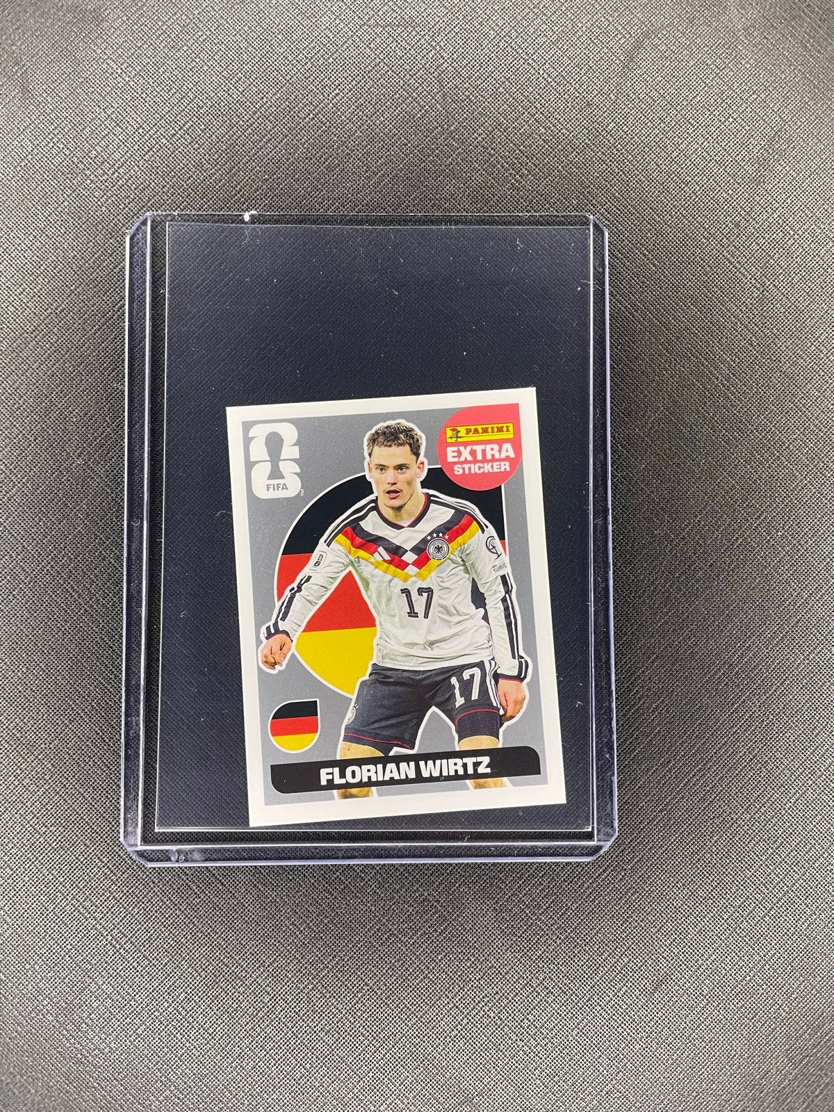 Panini FIFA World Cup 2026 Extra Sticker Florian Wirtz Zilve, Ophalen of Verzenden, Zo goed als nieuw, Sticker