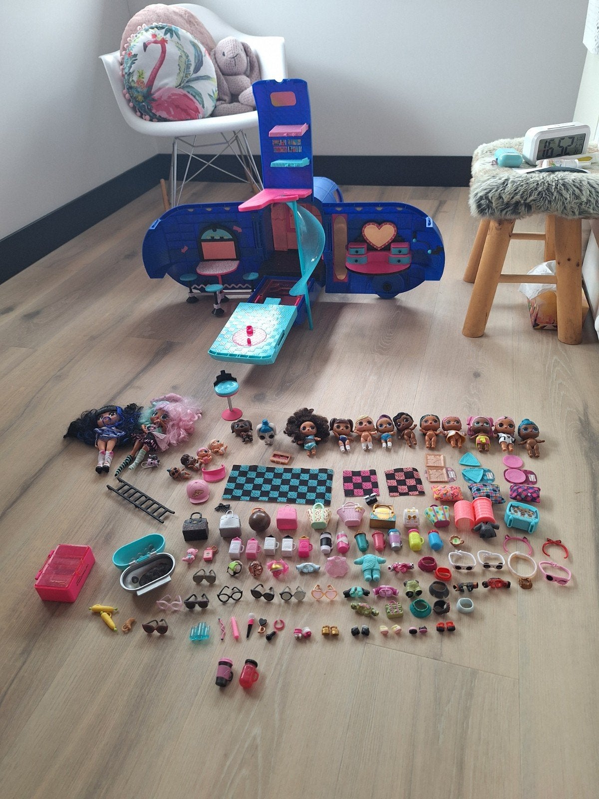 Grote LOL Surprise poppen en camper set, Ophalen of Verzenden, Gebruikt, Overige typen
