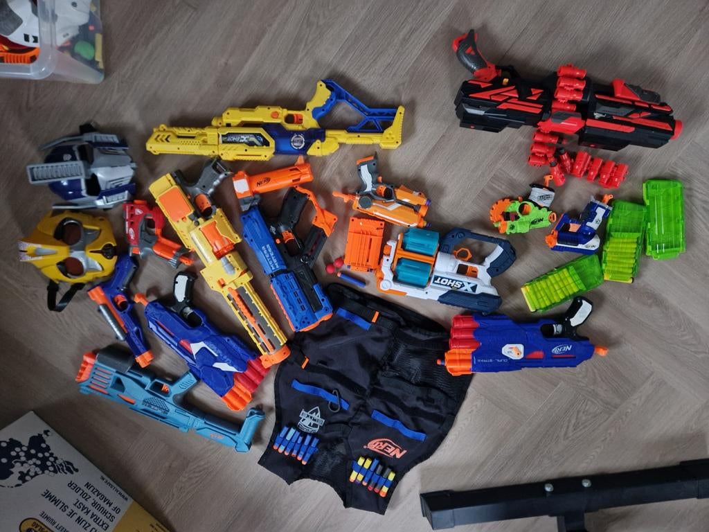 Nerf pistolen en vest, Ophalen, Gebruikt, Jongen of Meisje