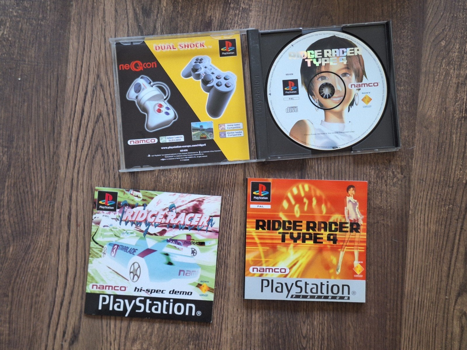 ridge racer type 4 ps1, Spelcomputers en Games, Games | Sony PlayStation 1, 1 speler, Racen en Vliegen, Ophalen of Verzenden, Zo goed als nieuw