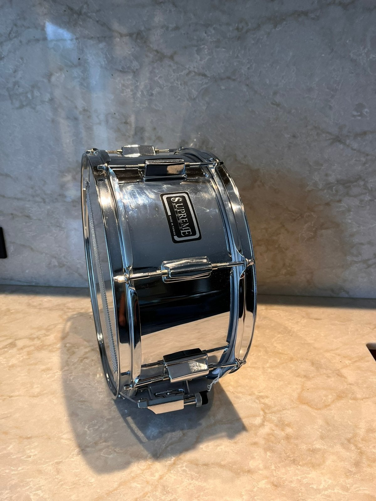 Prachtige snaredrum als nieuw met hoes stokken en riem, Muziek en Instrumenten, Ophalen of Verzenden, Zo goed als nieuw, Trommel