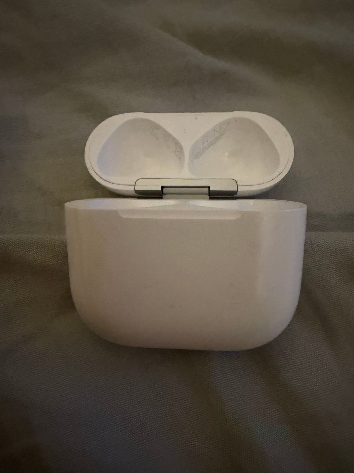 AirPods 4 ANC Oplaadcase - Origineel Apple, Ophalen, In-ear, Gebruikt, Draadloos opladen