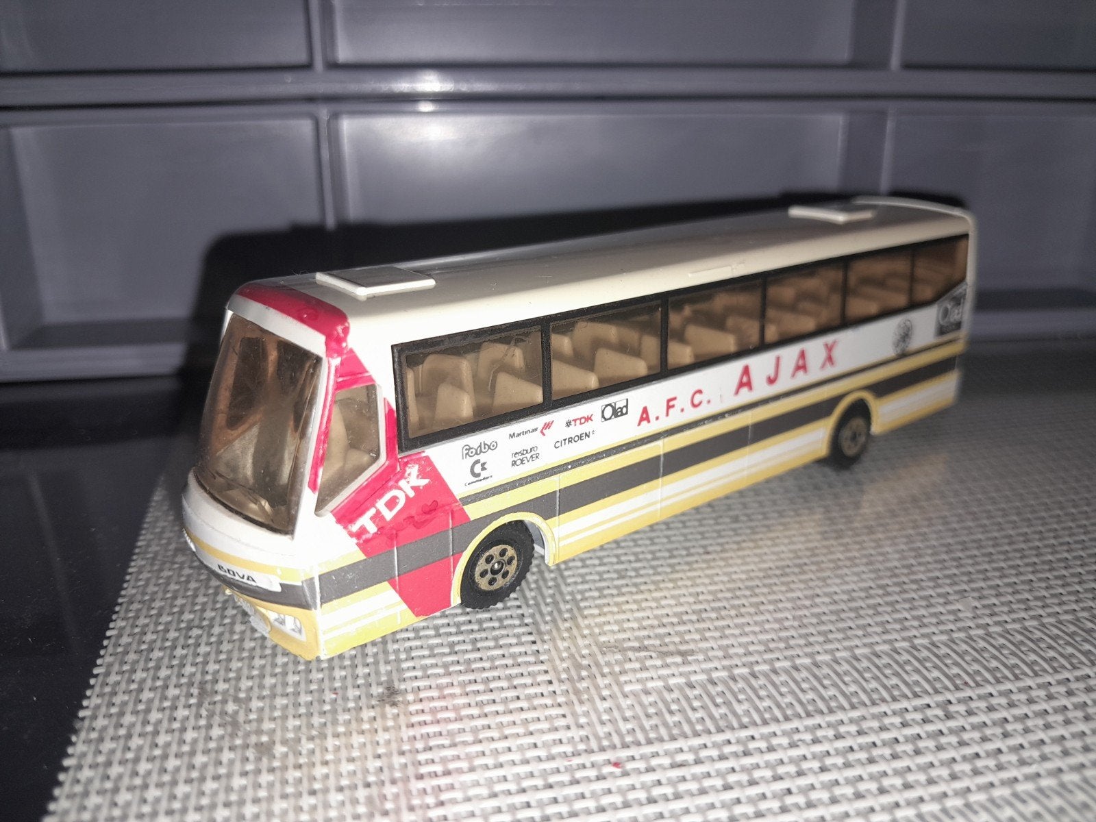 Ajax bus, Ophalen of Verzenden, Zo goed als nieuw, Bus of Vrachtwagen, Efsi