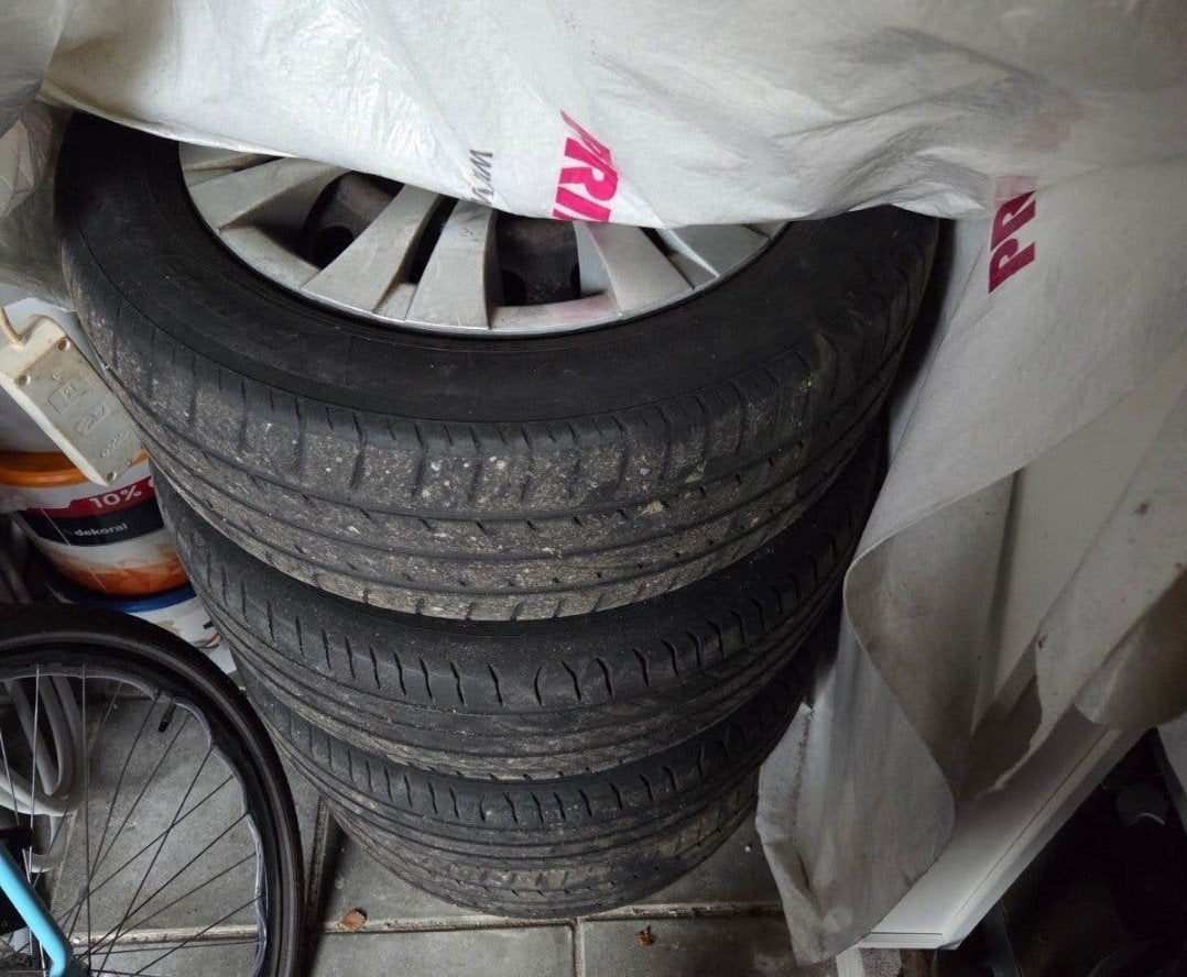Stalen velgen set 4 toyota auris, Ophalen