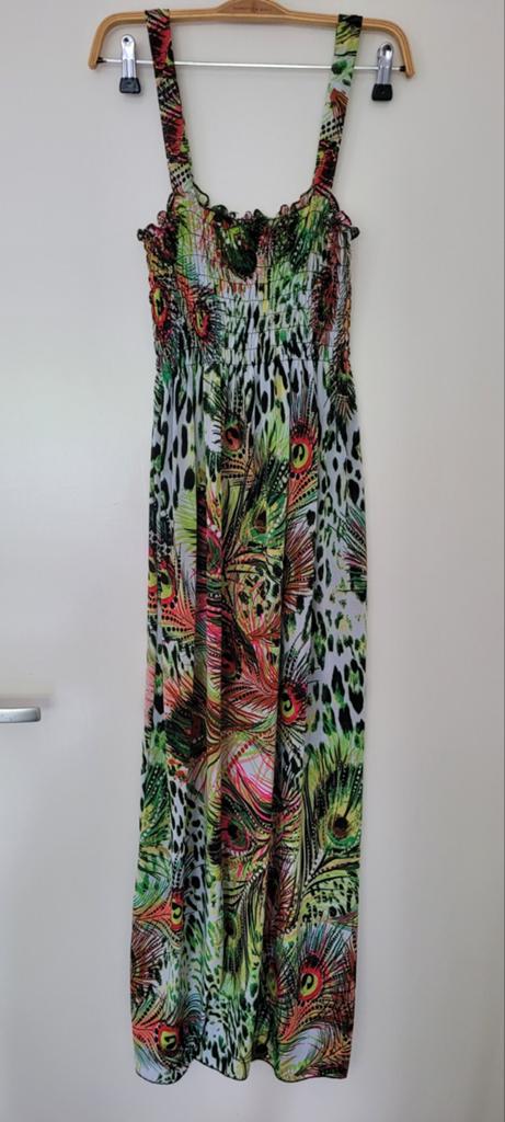Kleurrijke lange dames zomerjurk., Kleding | Dames, Jurken, Maat 38/40 (M), Overige kleuren, Verzenden, Zo goed als nieuw