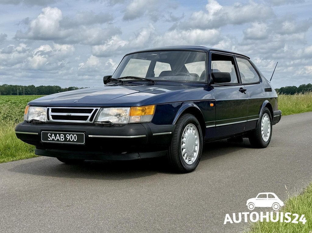 Saab 900 Coupé 2.0i 16V Forty 1991, Auto's, Voorwielaandrijving, 1195 kg, Gebruikt, Zwart