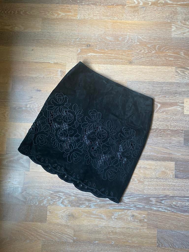 Ibana zwart suede rokje mt 36, Kleding | Dames, Rokken, Zwart, Nieuw, Ophalen of Verzenden, Maat 36 (S)