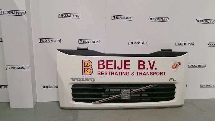 Volvo 20748333 Grille Volvo, Auto-onderdelen, Vrachtwagen-onderdelen, Ophalen, Gebruikt, Volvo, Carrosserie en Plaatwerk