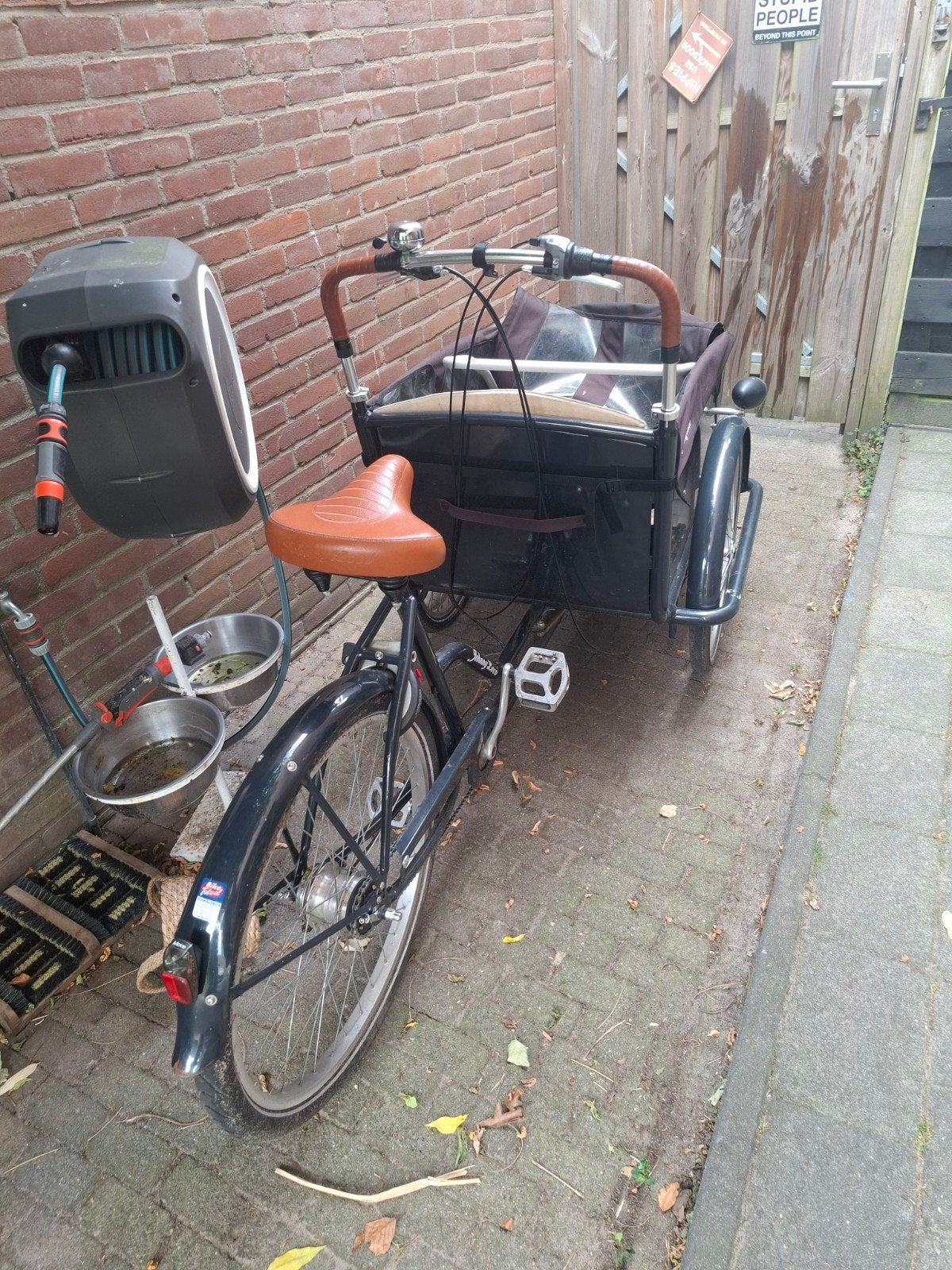 Johnny Loco Bakfiets - Ideaal voor kinderen of goederen, Fietsen en Brommers, Fietsen | Bakfietsen, Ophalen, Gebruikt, 2 kinderen