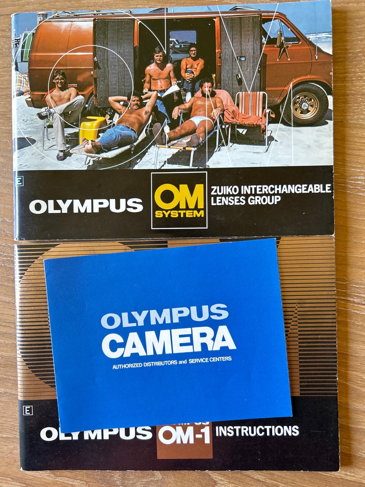 Olympus OM-1 Handleidingen - Zo goed als nieuw, Overige merken, Overige typen, Ophalen of Verzenden, Zo goed als nieuw