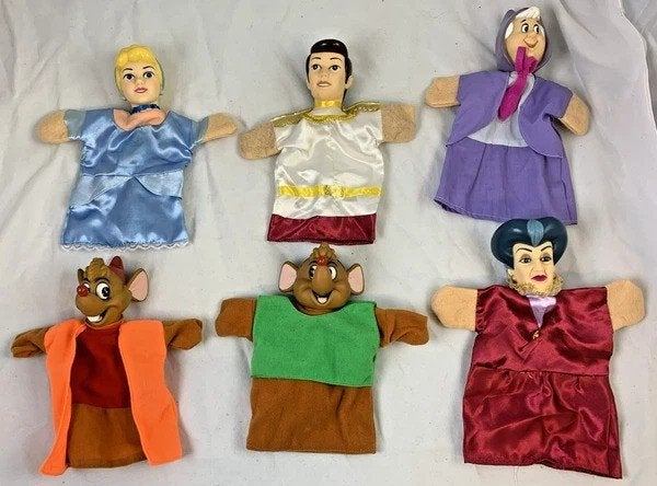 Disney Assepoester Handpoppen Set 6 Figuren AH poppenkast, Coolsingel 104, 3011 AG Rotterdam, Netherlands, Assepoester of Belle