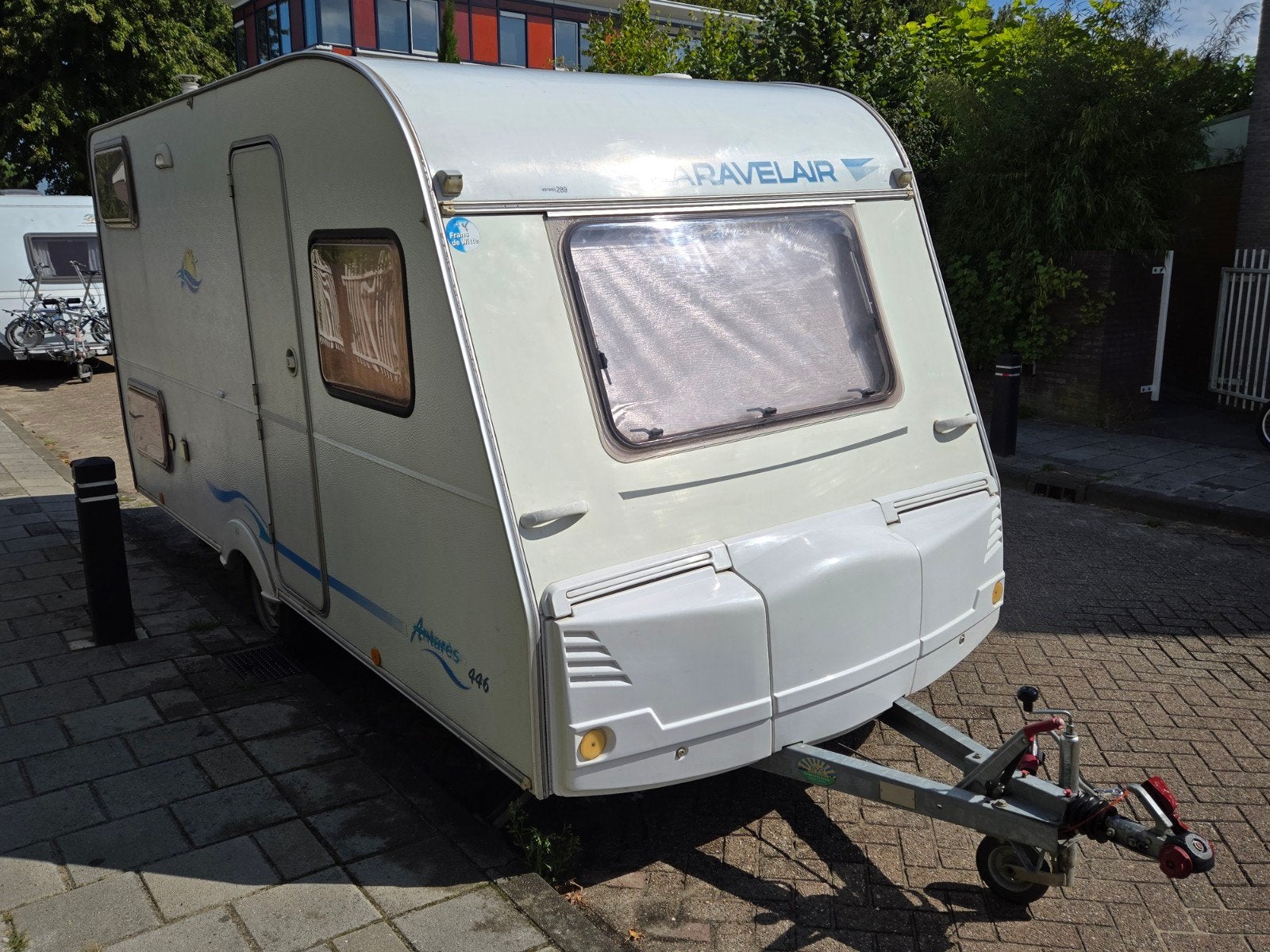 Caravelair Antares 446 - 5 pers en Lichtgewicht!, Caravans en Kamperen, Caravans, Treinzit, Particulier, 5 tot 6 meter, Caravelair