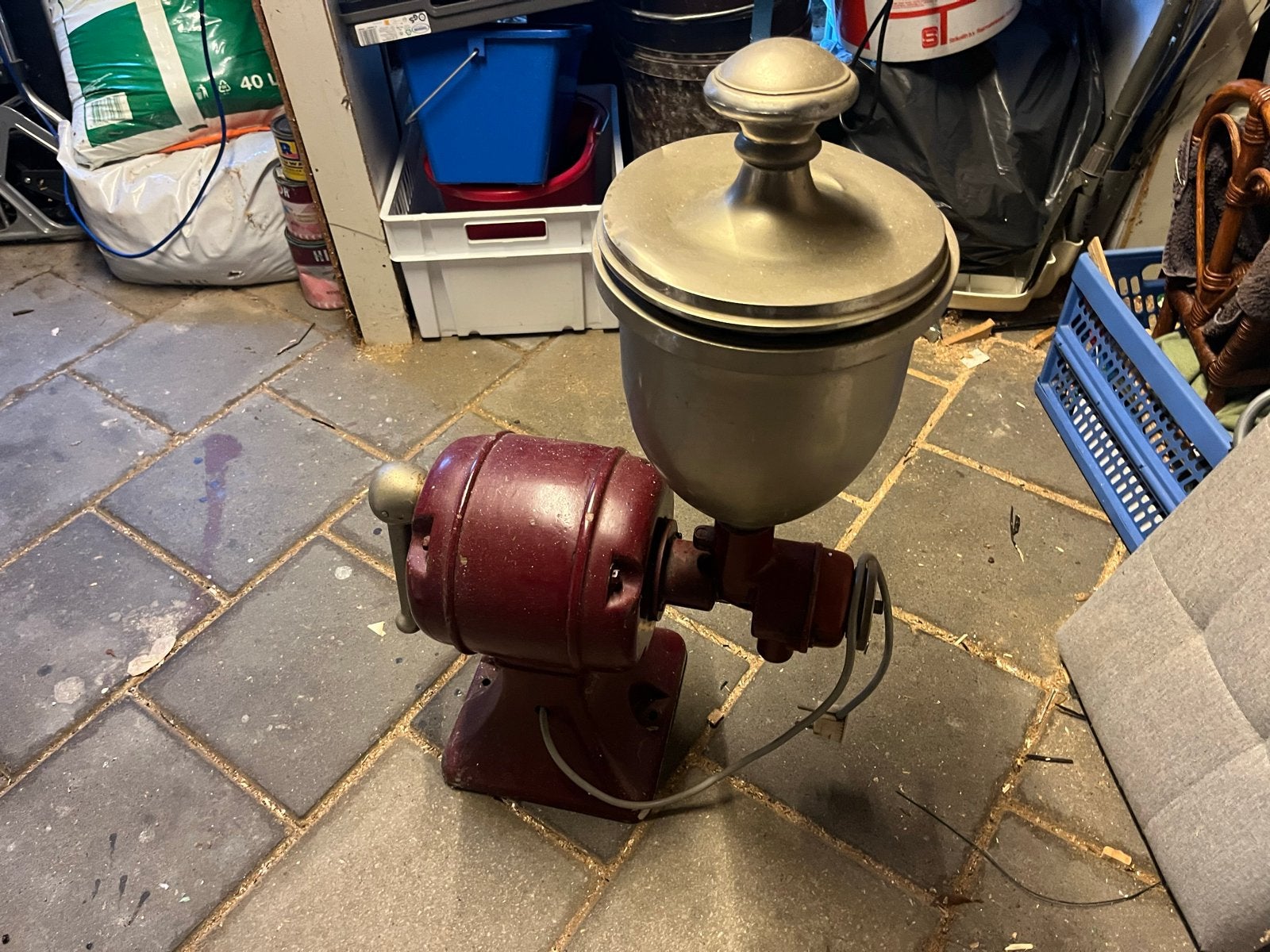 Vintage koffiemolen - Antieke koffiemachine, Ophalen