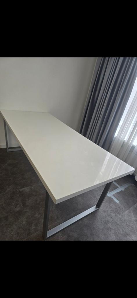 Eettafel zonder stoelen 30 euro, Huis en Inrichting, Gebruikt, 150 tot 200 cm, Rechthoekig, 50 tot 100 cm