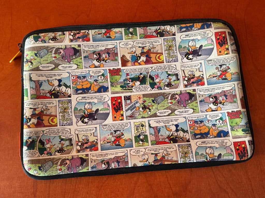 Donald Duck Laptop Sleeve, Ophalen of Verzenden, 15 inch, Zo goed als nieuw, Disney