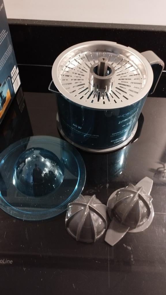 Cecotec Zitruseasy Inox Citruspers, Witgoed en Apparatuur, Juicers, Ophalen of Verzenden, Nieuw, Elektrisch