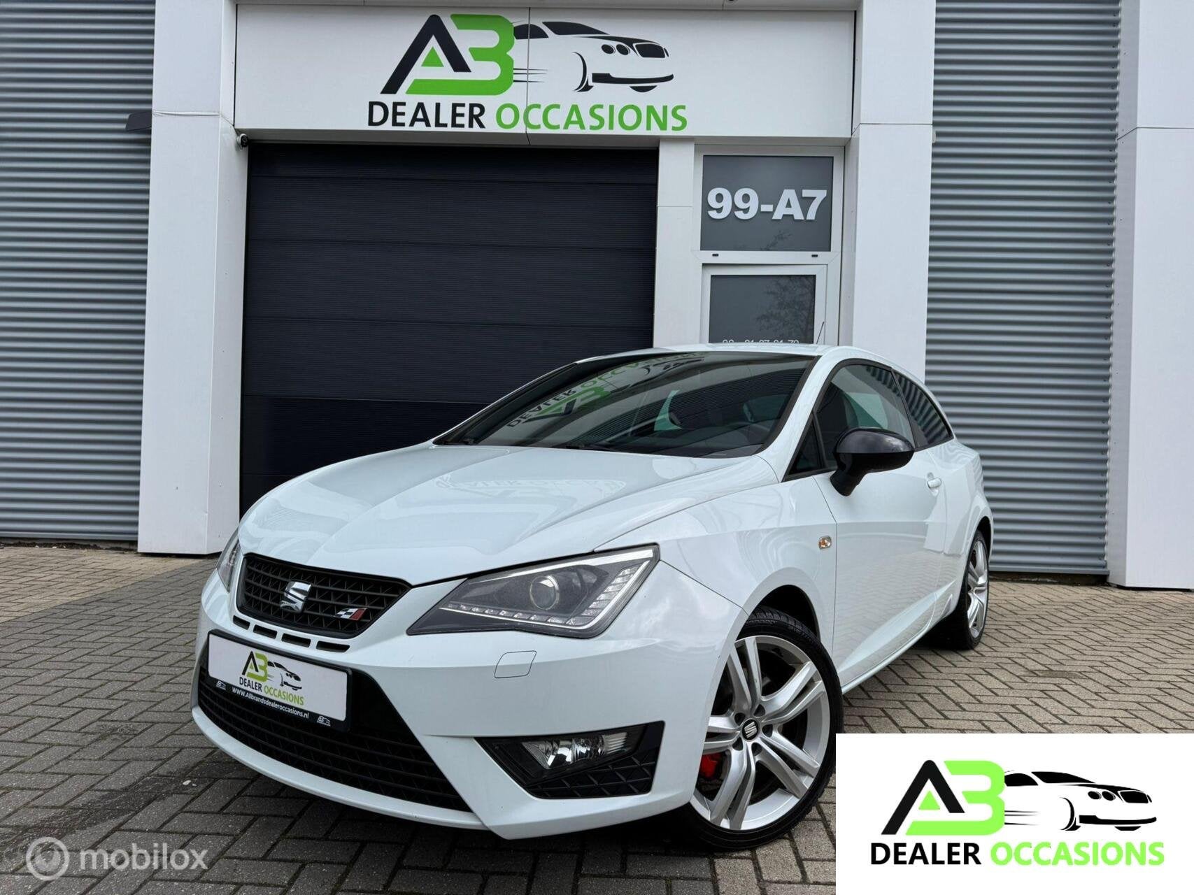 Seat Ibiza SC 1.4 TSI Cupra Automaat/LED/PDC/Apk, Auto's, Zwart, 179 pk, Bedrijf, Hatchback
