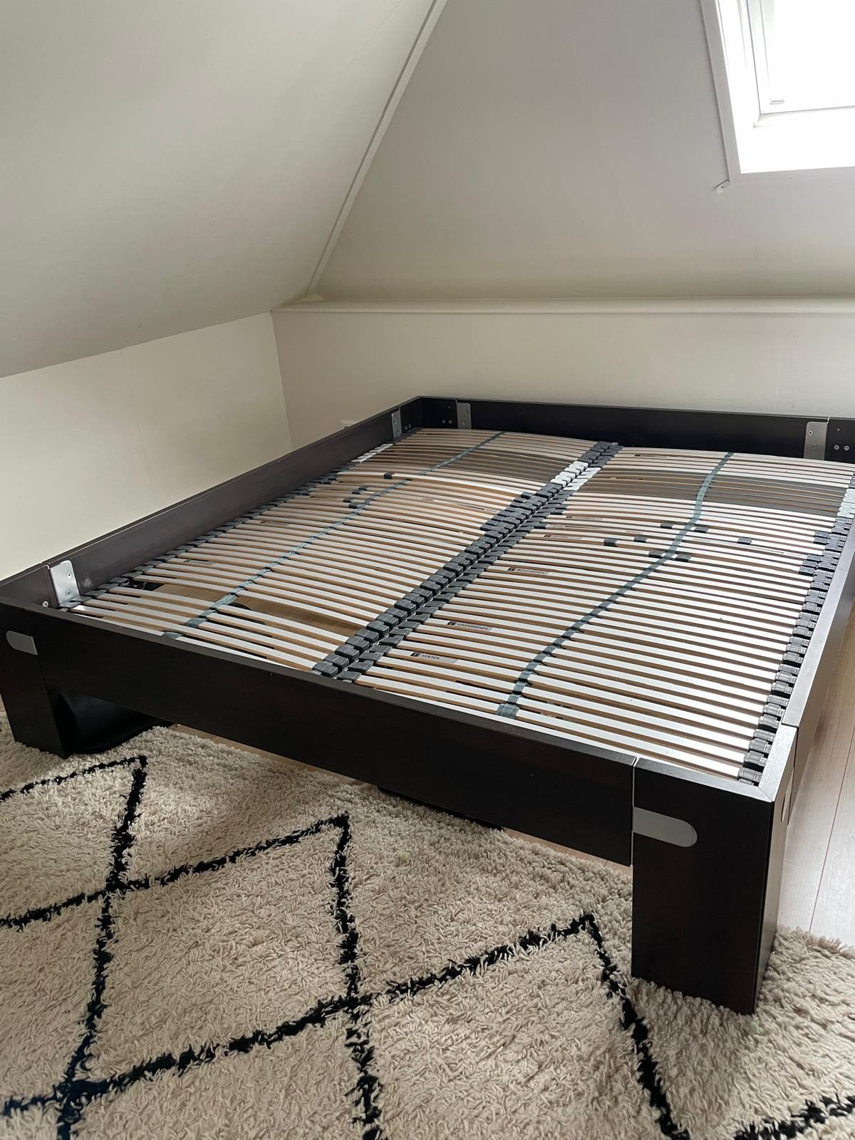 Tweepersoons bed, Huis en Inrichting, Slaapkamer | Bedden, Ophalen, Gebruikt, Tweepersoons, 180 cm