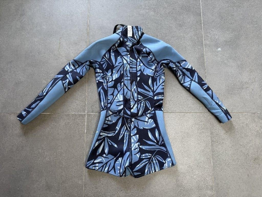 Sisstr wetsuit dames maat S te koop, Watersport en Boten, Watersportkleding, Ophalen of Verzenden, Zo goed als nieuw, Dame, Wetsuit