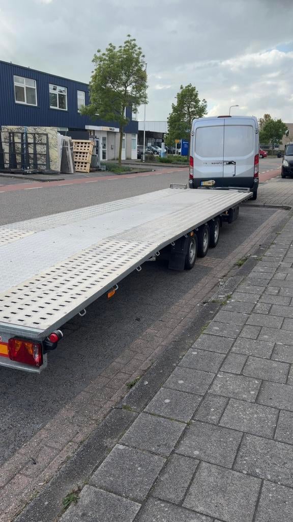 Aanhanger, Ophalen, Nieuw