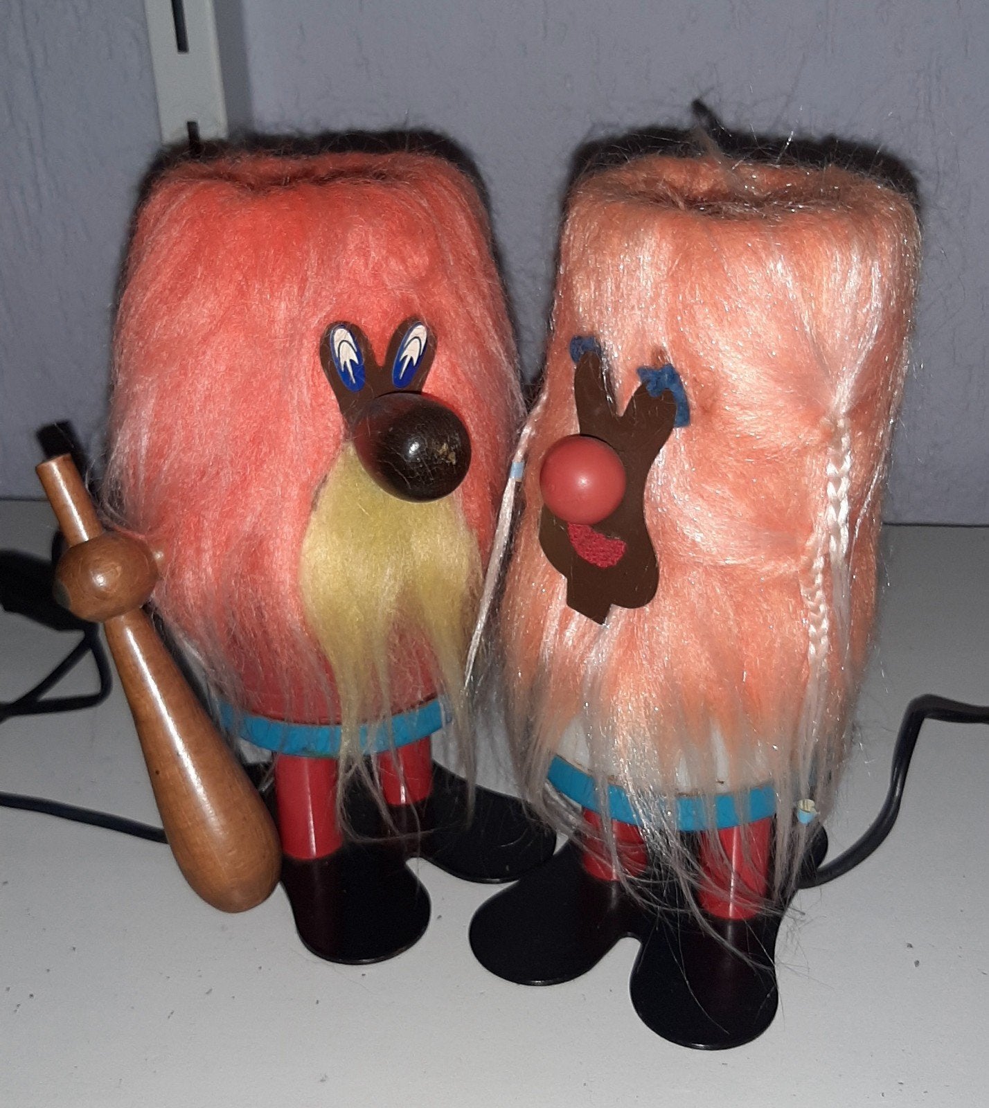 Vintage retro schemerlamp harig figuur holbewoner 2x, Ophalen of Verzenden, Gebruikt