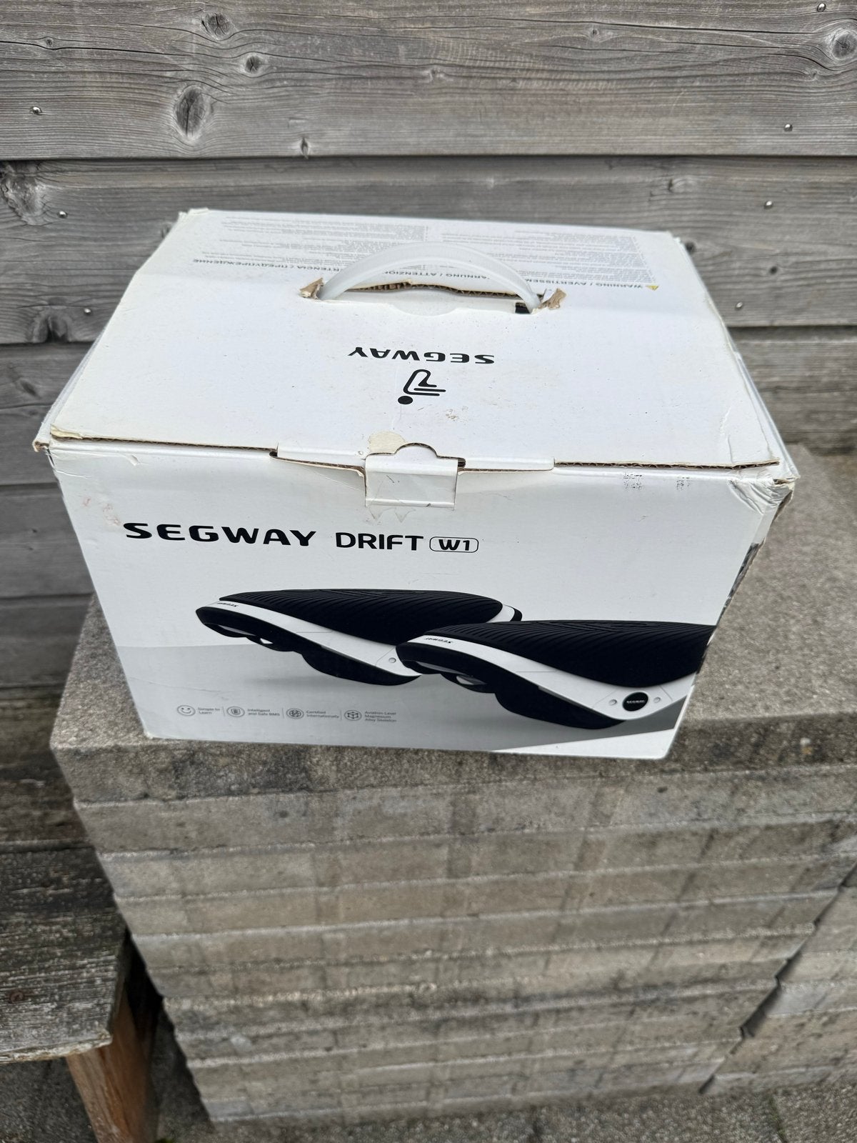 Segway Drift W1 E-Skates - Zo goed als nieuw, Fietsen en Brommers, Steps, Ophalen of Verzenden, Zo goed als nieuw, Overige typen