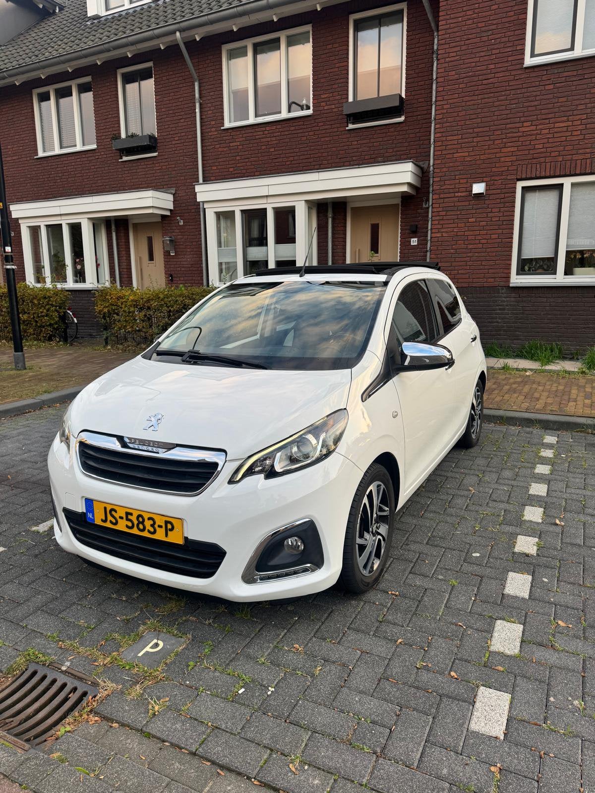 Peugeot 108 1.0 12V E-vti 51KW 5DR 2016 Wit, Voorwielaandrijving, 4 stoelen, Wit, Origineel Nederlands